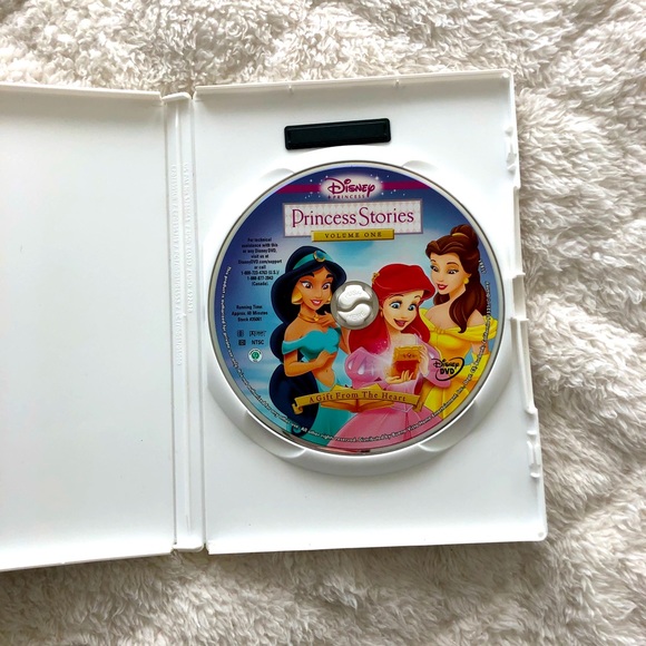 Disney Princess Stories: Volume 1: A Gift From the Heart DVD - Picture 4 of 5